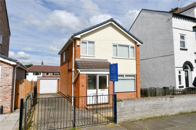 3 bed property, in Trafalgar Drive, £270,000