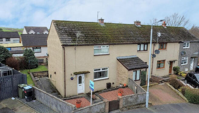 2 bed property, in Ballochmyle Quadrant, £63,000