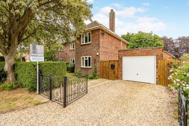 3 bed property, in Bagthorpe Road, £365,000