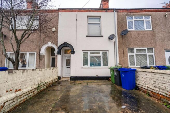 3 bed property, in Park Street, £40,000