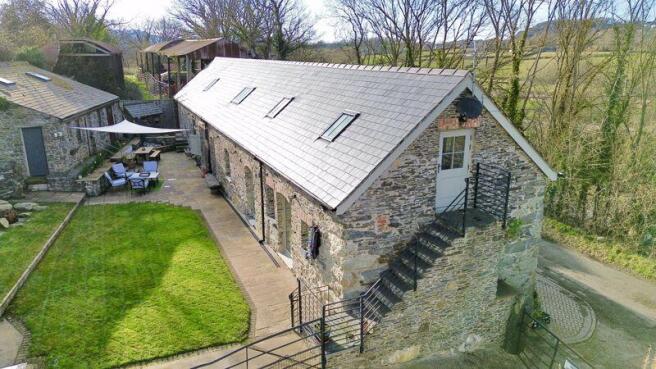 4 bed property, in Dolwyd Barn, £549,950