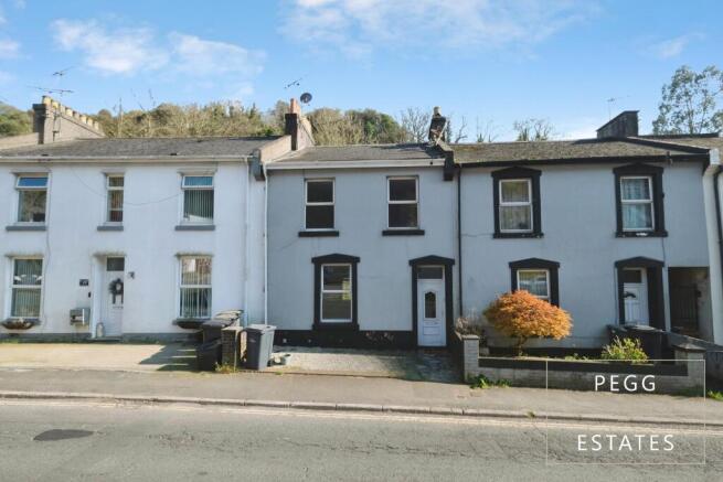 3 bed property, in Daison Cottages, £180,000