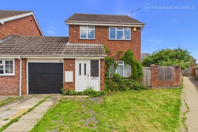 3 bed property, in Windsor Road, £260,000