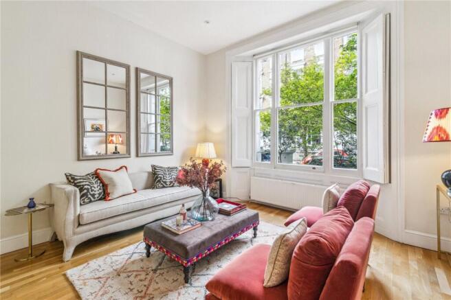 1 bed property, in Sunderland Terrace, £775,000