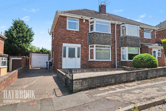 3 bed property, in Norwood Road, £140,000