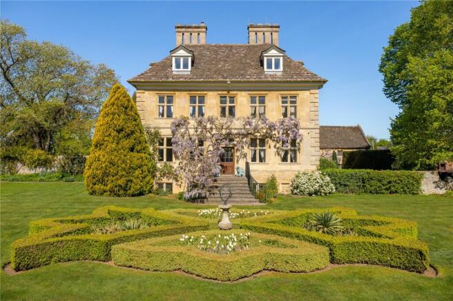 6 bed property, in South Luffenham Hall, £3,250,000