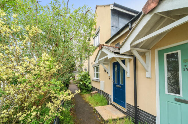 3 bed property, in Dartmoor Court, £210,000