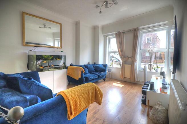 2 bed property, in 73–75 High Street, £110,000
