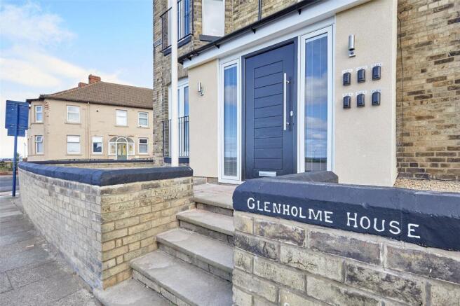 6 bed property, in Glenholme House, £550,000