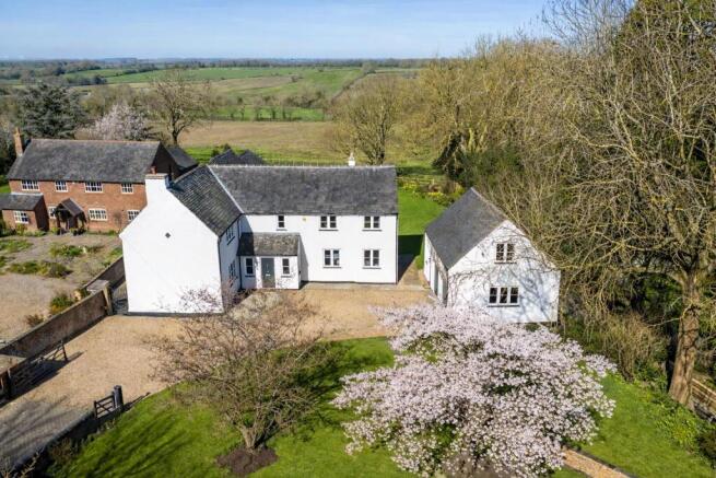 5 bed property, in Rookery Farmhouse, £1,050,000