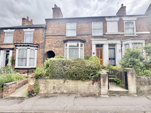 4 bed property, in Aswell Street, £145,000