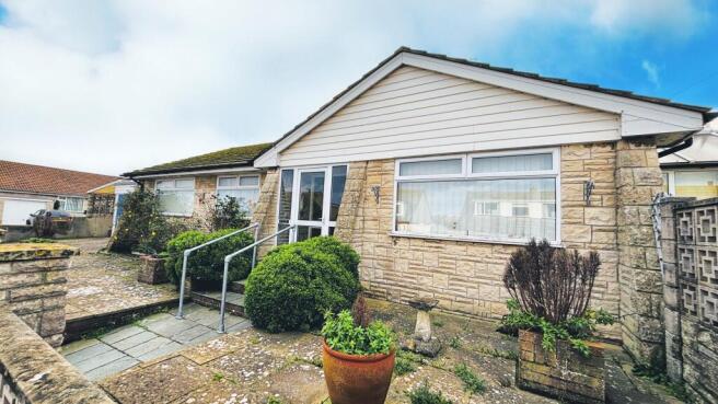 3 bed property, in Underhedge Gardens, £389,000