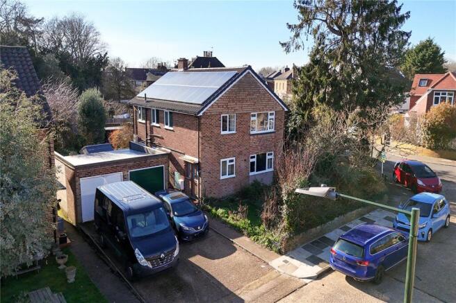 2 bed property, in Hartland Road, £380,000