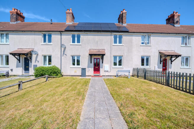 3 bed property, in Mercian Way, £260,000