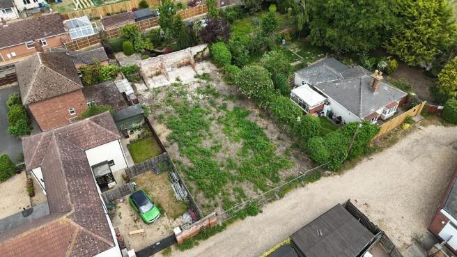 Land, in Gas House Lane, £35,000