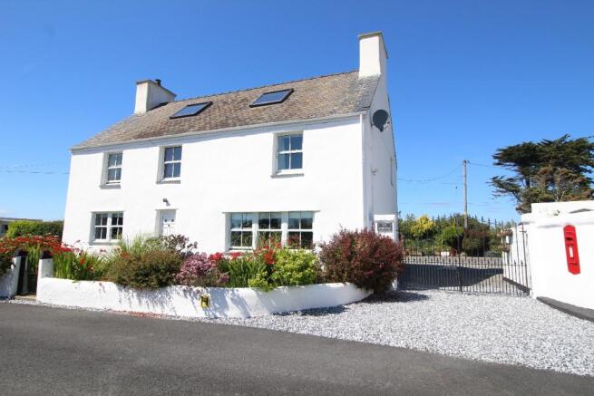 6 bed property, in Capel Gwyn, £749,000