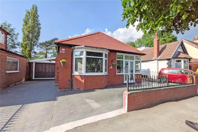3 bed property, in Town Lane, £370,000