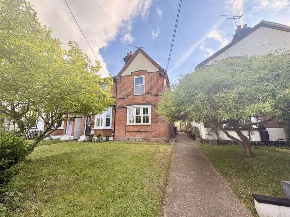 3 bed property, in Boundary Road, £525,000
