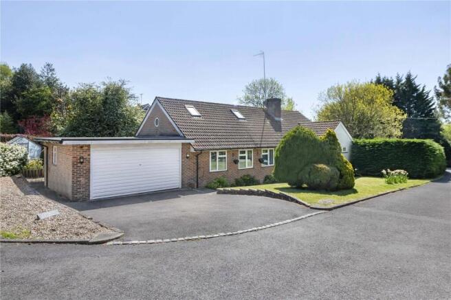 3 bed property, in Top Street, £700,000
