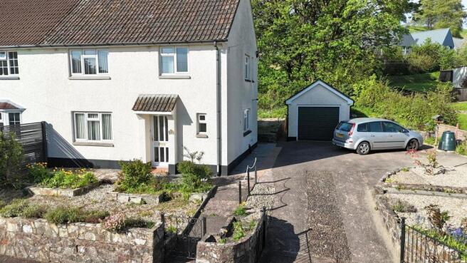 3 bed property, in West Street, £300,000
