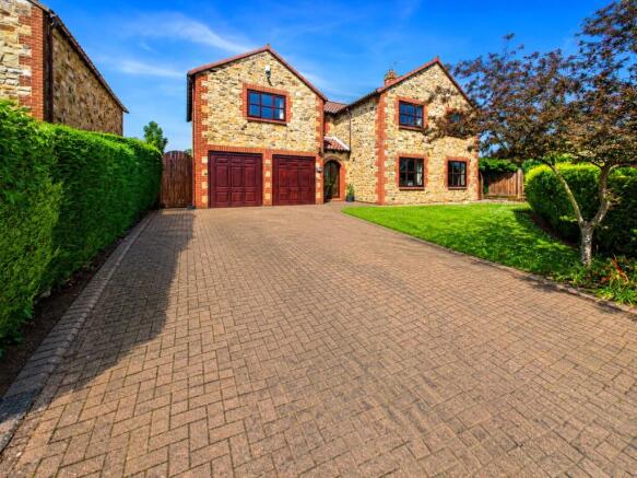 5 bed property, in Witton Tower Gardens, £490,000