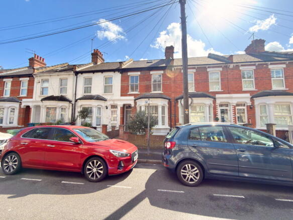 3 bed property, in Byron Road, £565,000