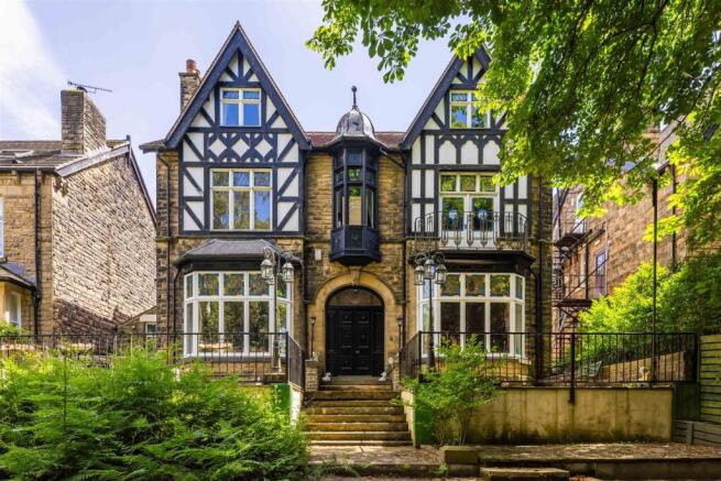 10 bed property, in Wetherby Road, £1,350,000