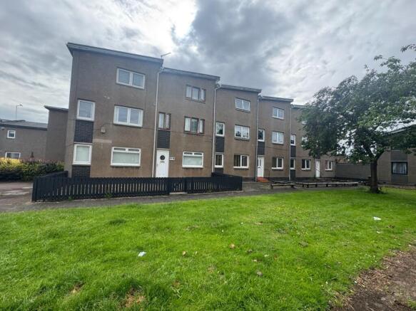 2 bed property, in Aitken Court, £75,000