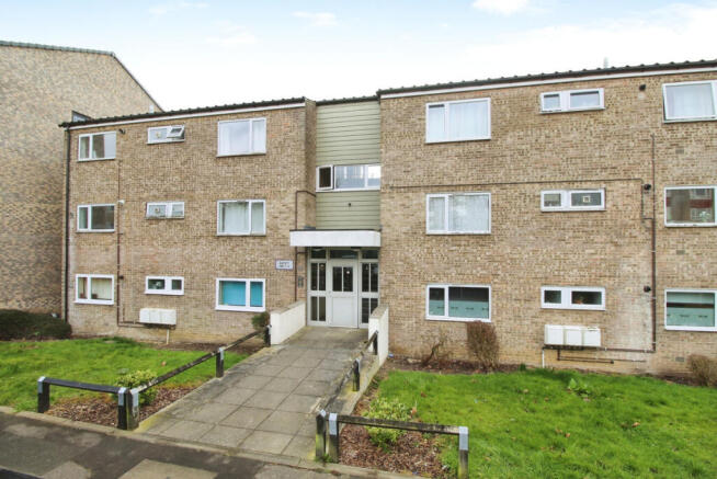 3 bed property, in Buffett Way, £150,000