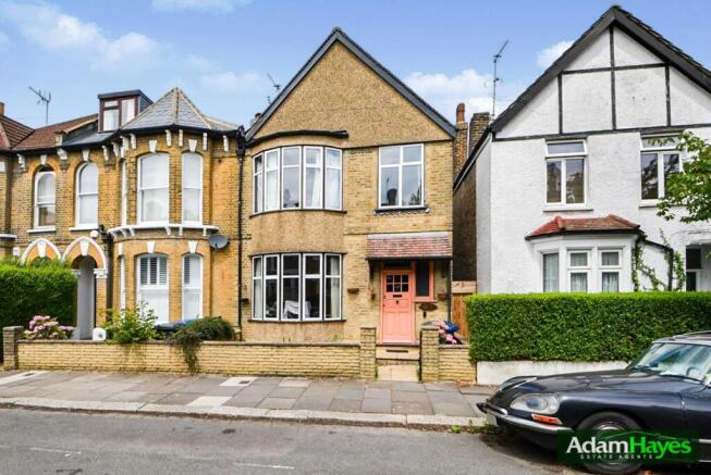3 bed property, in Leicester Road, £1,150,000