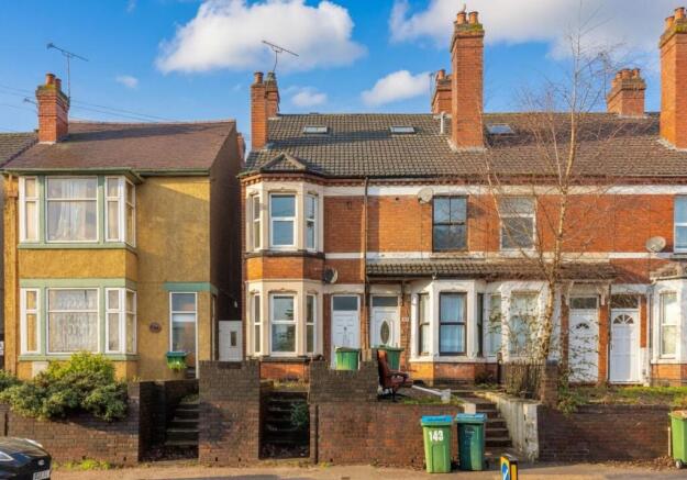 3 bed property, in 141 Longford Road, £75,000