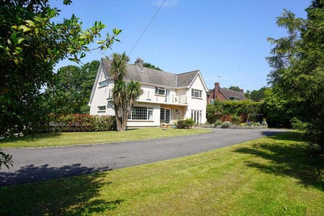 5 bed property, in Rushall Lane, £1,250,000