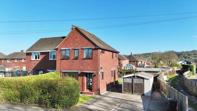 3 bed property, in Tean Road, £240,000