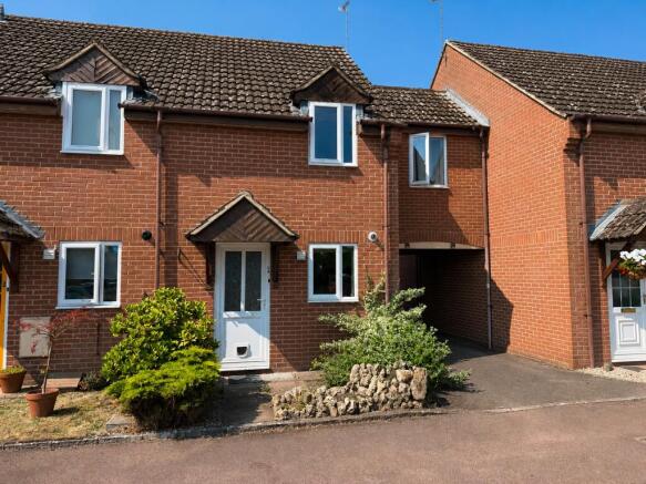 2 bed property, in The Mews, £200,000