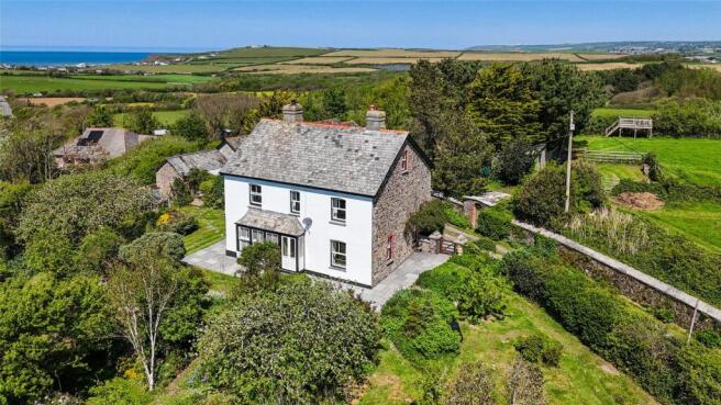 5 bed property, in Bude, £995,000
