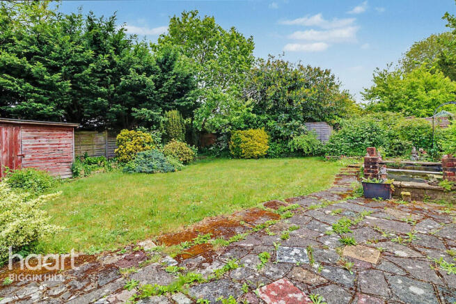 3 bed property, in Edward Road, £500,000