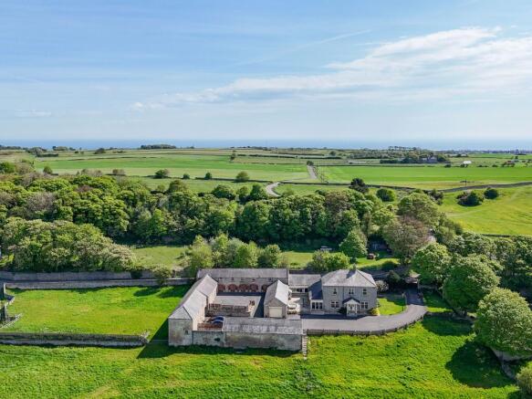 5 bed property, in Sunniside Farm, £2,500,000
