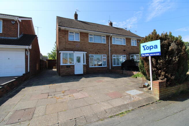 3 bed property, in New Century Road, £400,000