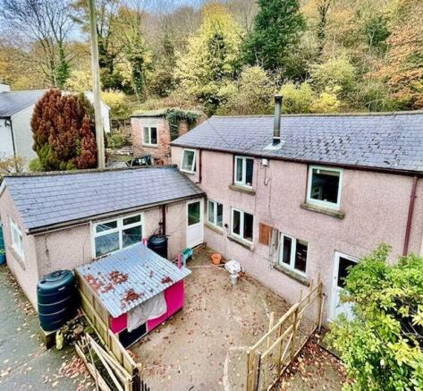 2 bed property, in The Branch, £220,000