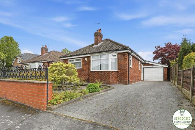 2 bed property, in 23, £375,000
