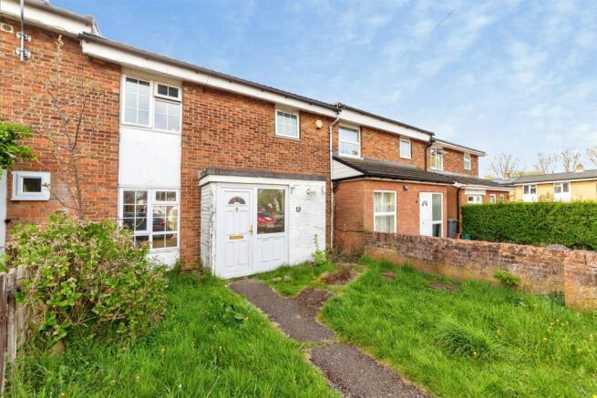 3 bed property, in Bedwell Rise, £340,000