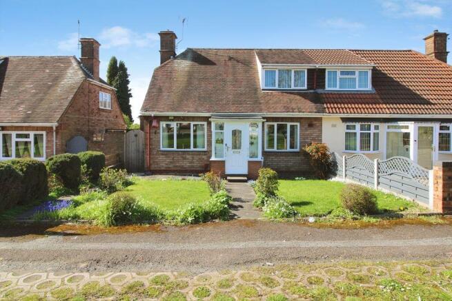 2 bed property, in Broadmeadow, £230,000