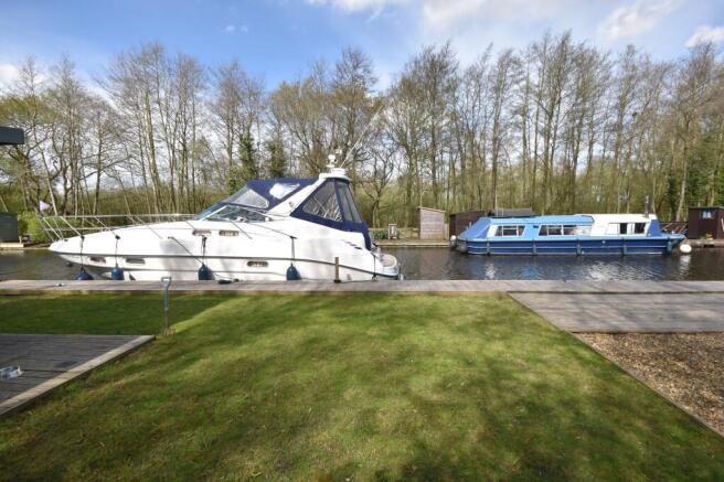 Land, in Wayford Bridge, £125,000