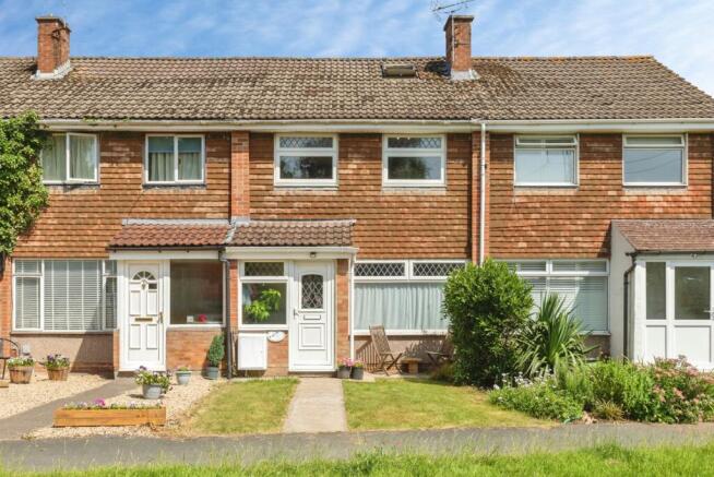 3 bed property, in Longwood, £315,000