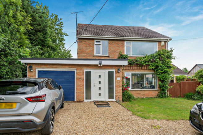 4 bed property, in Fendyke Lane, £630,000