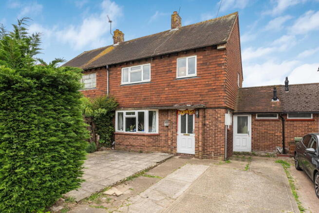 3 bed property, in Hazel Avenue, £450,000