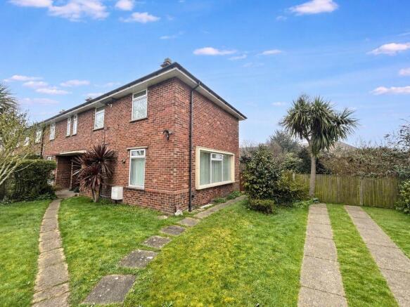 Land, in St. Annes Crescent, £190,000