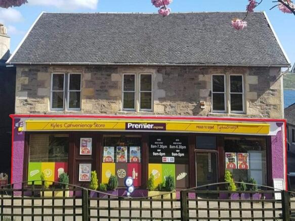 3 bed property, in Premier Kyles Convenience Store, £400,000