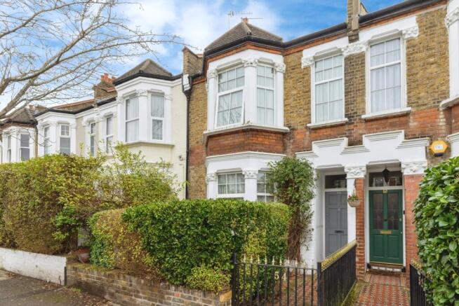 5 bed property, in George Lane, £775,000