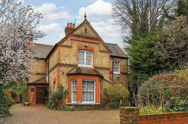 5 bed property, in Wellington Road, £1,249,995